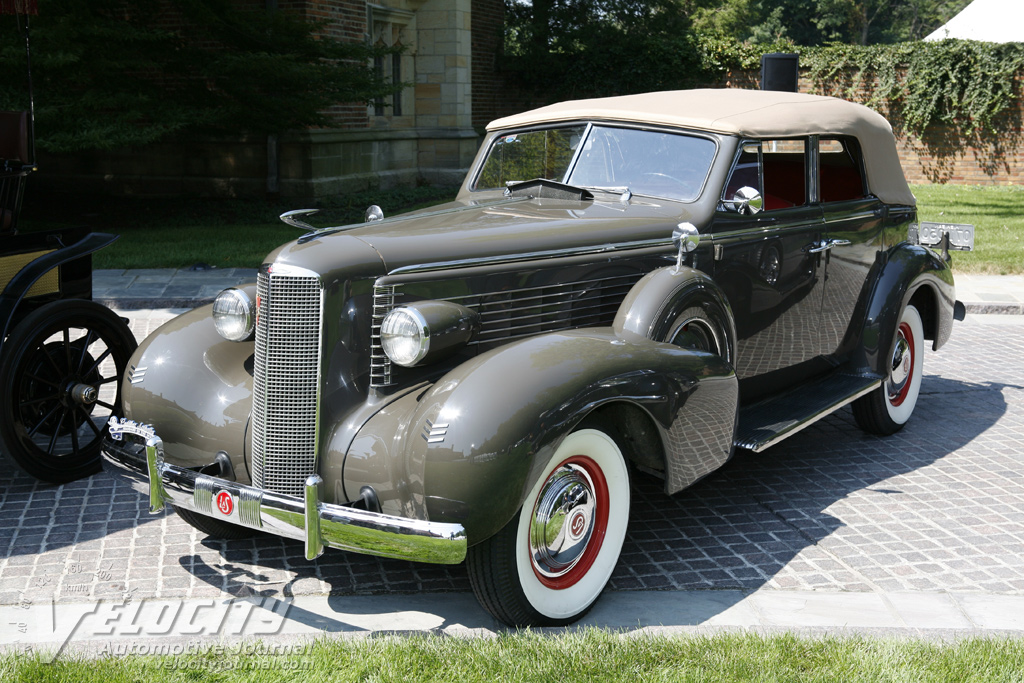 1937 LaSalle 4-Door Convertible Sedan