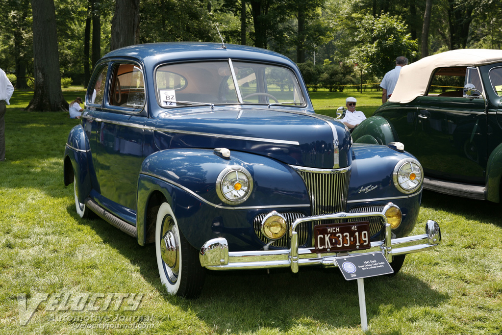 1941 Ford Super Deluxe Tudor Sedan