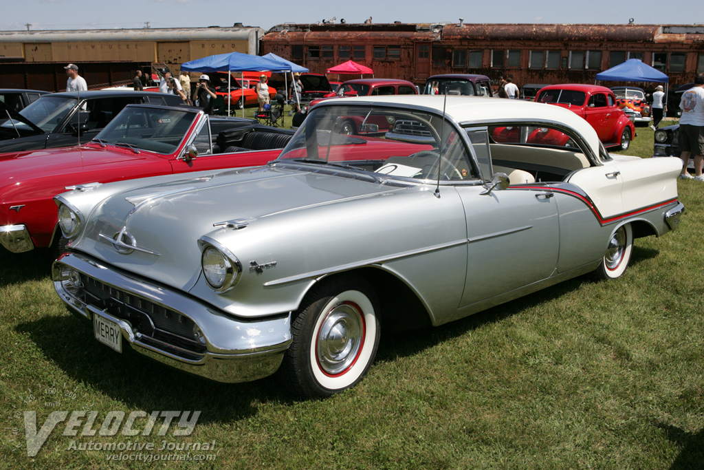 1957 Oldsmobile 88 Series 4-door hardtop