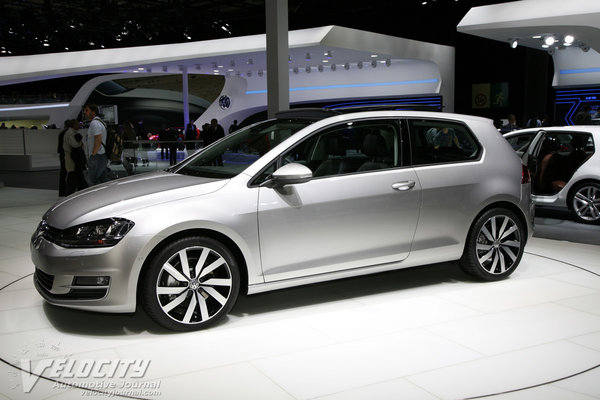 2013 Volkswagen Golf 3d