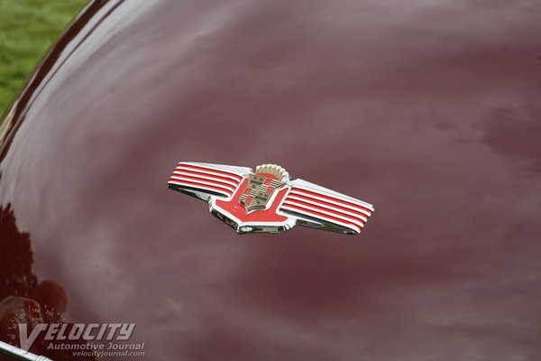 1941 Cadillac Series 62 convertible sedan