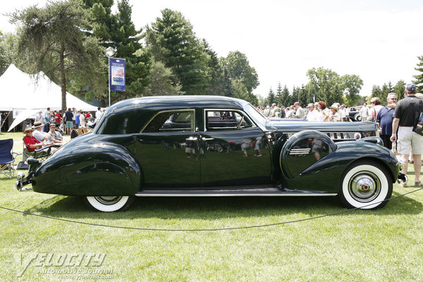 1940 Packard Custom Super 8 Sport Sedan