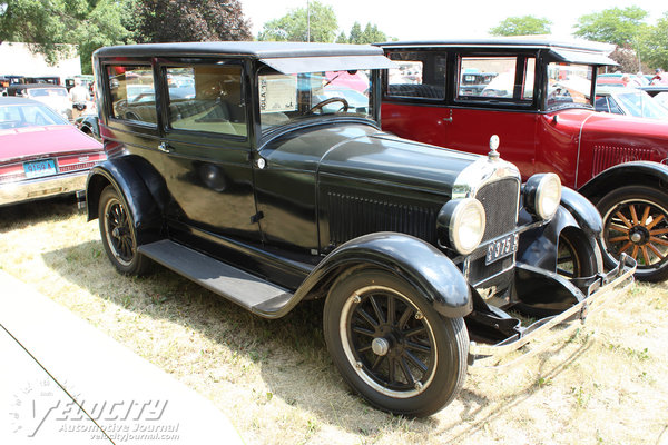 1927 Pontiac 2d Coach