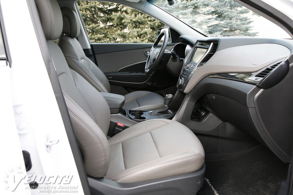 2013 Hyundai Santa Fe Sport Interior