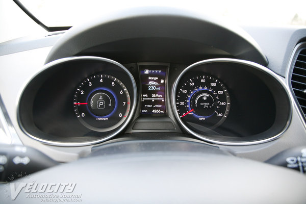 2013 Hyundai Santa Fe Sport Instrumentation