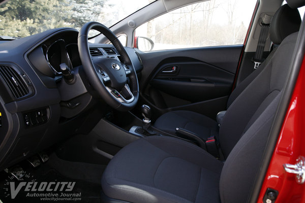 2013 Kia Rio 5-door Interior