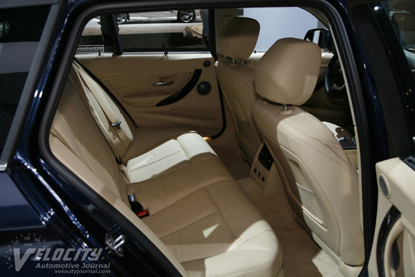 2013 BMW 3-Series Wagon Interior