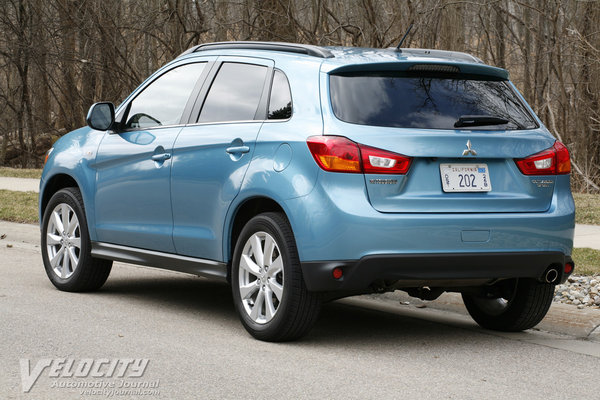 2013 Mitsubishi Outlander Sport SE