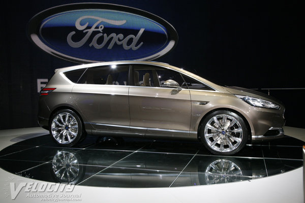 2013 Ford S-Max