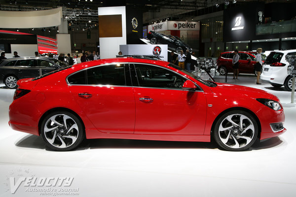 2014 Opel Insignia sedan