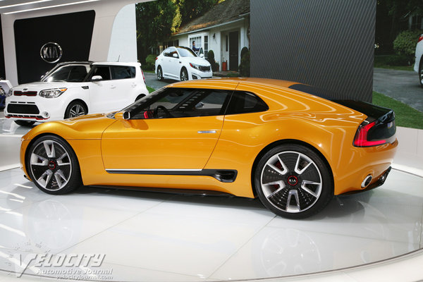 2014 Kia GT4 Stinger