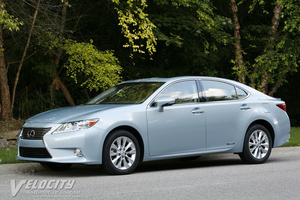 2014 Lexus ES 300h