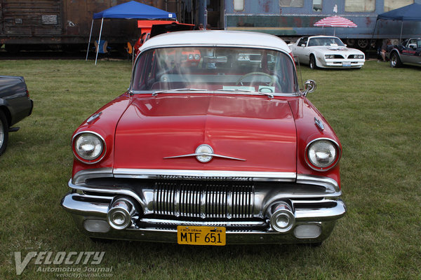 1957 Pontiac Super Chief Safari wagon