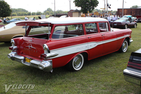 1957 Pontiac Super Chief Safari wagon