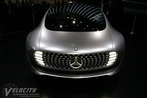 2015 Mercedes-Benz F 015 Luxury in Motion