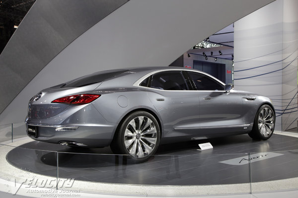 2015 Buick Avenir