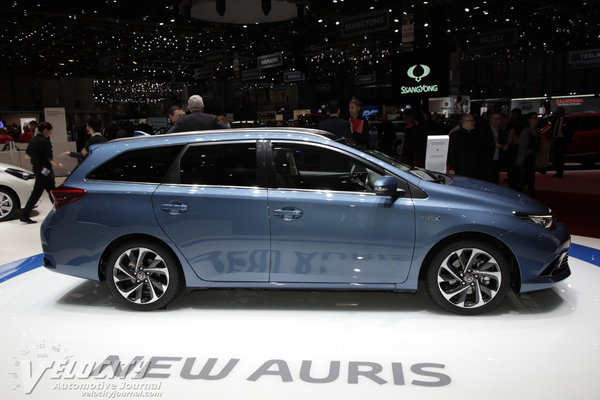 2015 Toyota Auris wagon