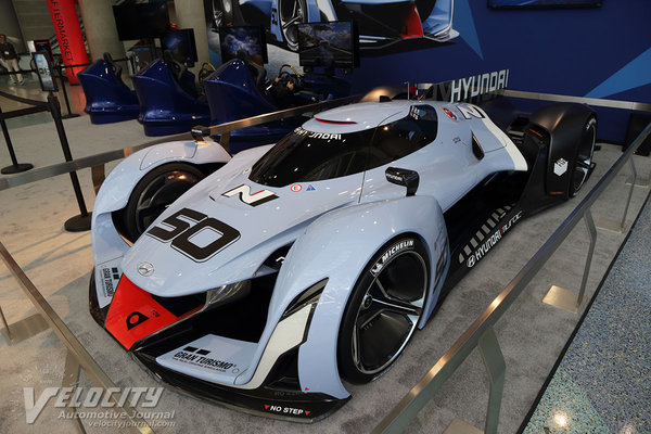 2015 Hyundai N 2025 Vision Gran Turismo