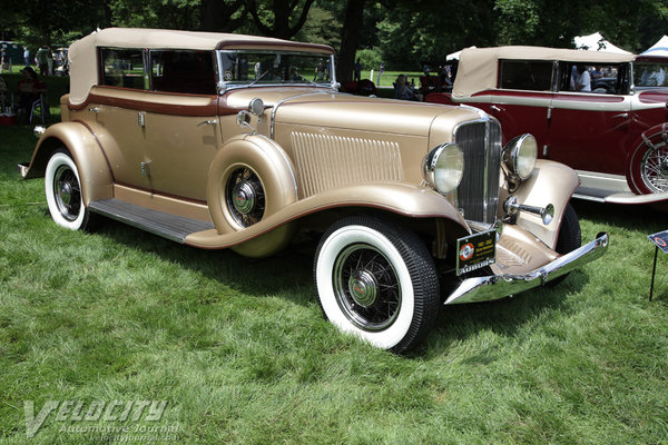 1933 Auburn 8-105 Salon Phaeton