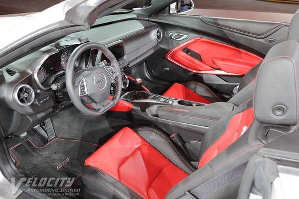 2016 Chevrolet Camaro Convertible Interior