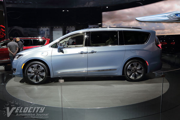 2017 Chrysler Pacifica