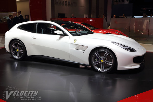 2017 Ferrari GTC4Lusso