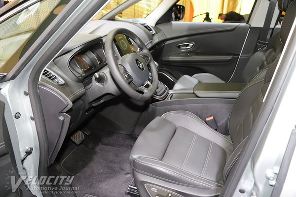 2017 Renault Scenic Interior