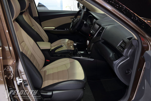 2016 Ssangyong XLV Interior