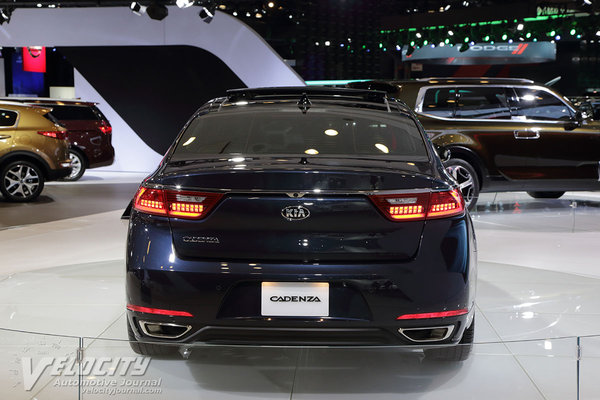 2017 Kia Cadenza