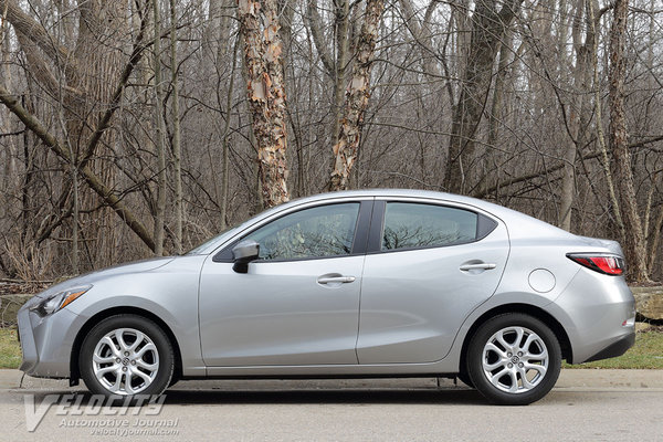 2016 Scion iA