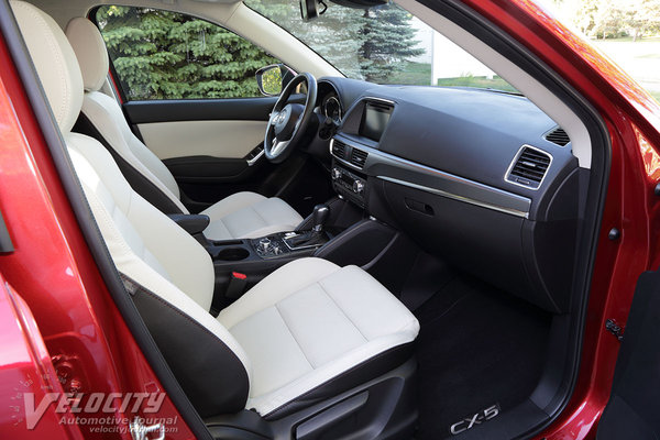 2016 Mazda CX-5 Grand Touring AWD Interior