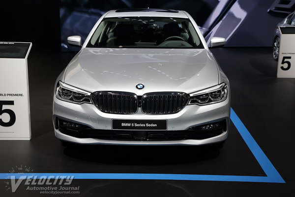 2017 BMW 5-Series sedan