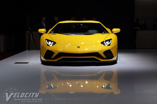 2017 Lamborghini Aventador S