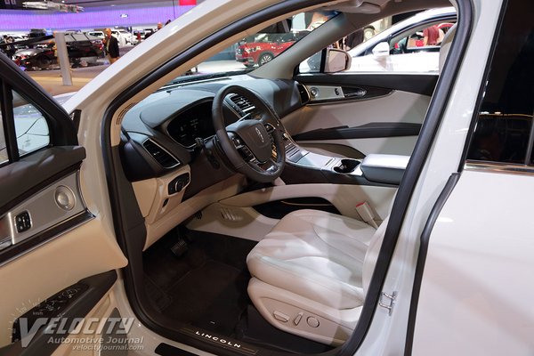 2019 Lincoln Nautilus Interior