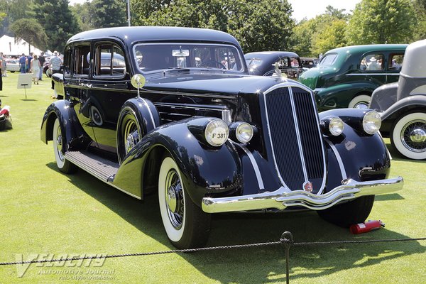 1936 Pierce-Arrow 1601 Sedan