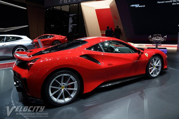 2019 Ferrari 488 Pista