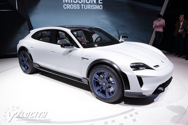 2018 Porsche Mission E Cross Turismo