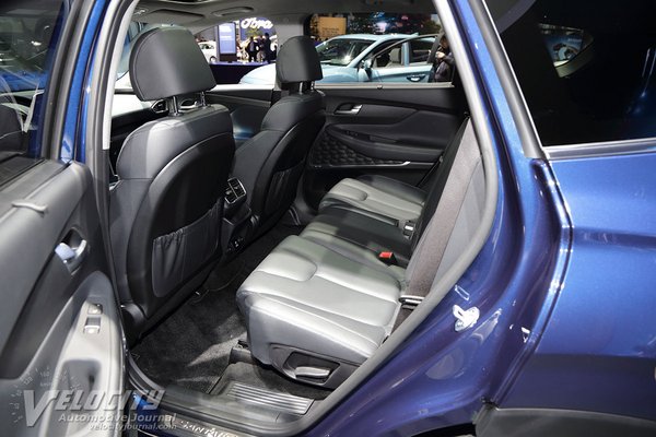 2019 Hyundai Santa Fe Interior