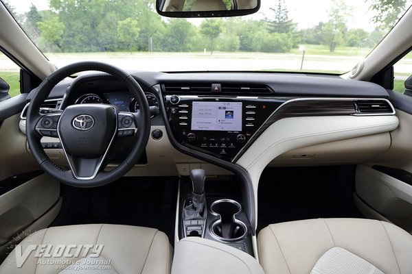 2018 Toyota Camry XLE Interior