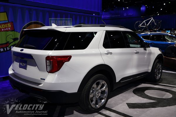 2020 Ford Explorer