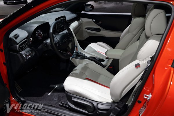 2019 Hyundai Veloster Interior