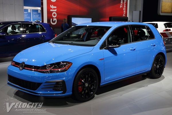 2019 Volkswagen Golf GTI 5d