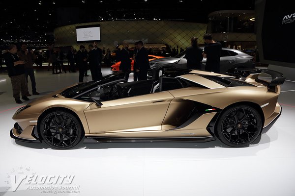 2020 Lamborghini Aventador SVJ Roadster