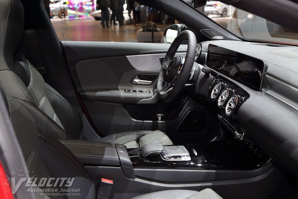 2020 Mercedes-Benz CLA-Class Shooting Brake Interior