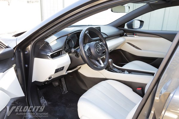 2018 Mazda Mazda6 Signature  Interior