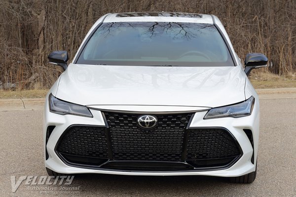 2019 Toyota Avalon Touring