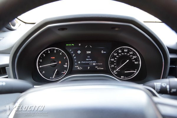 2019 Toyota Avalon Touring Instrumentation