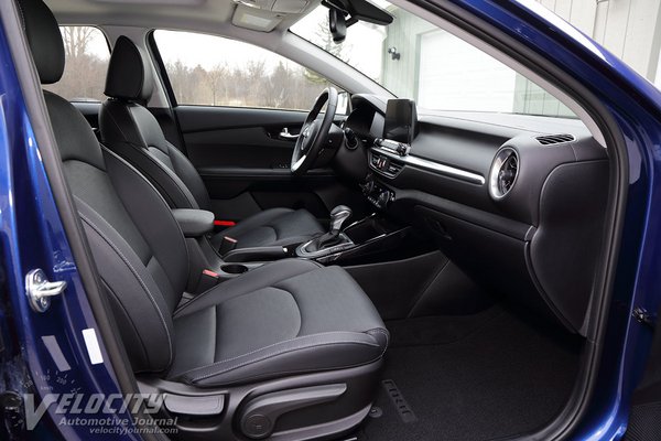 2019 Kia Forte EX Interior