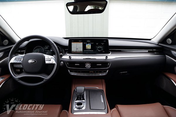 2019 Kia K900 Interior