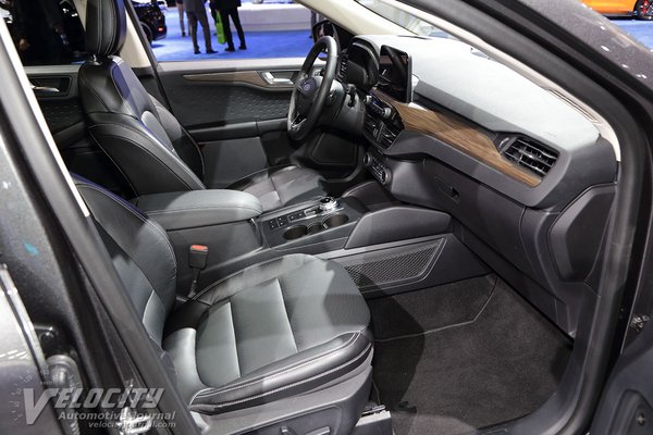 2020 Ford Escape Titanium Interior